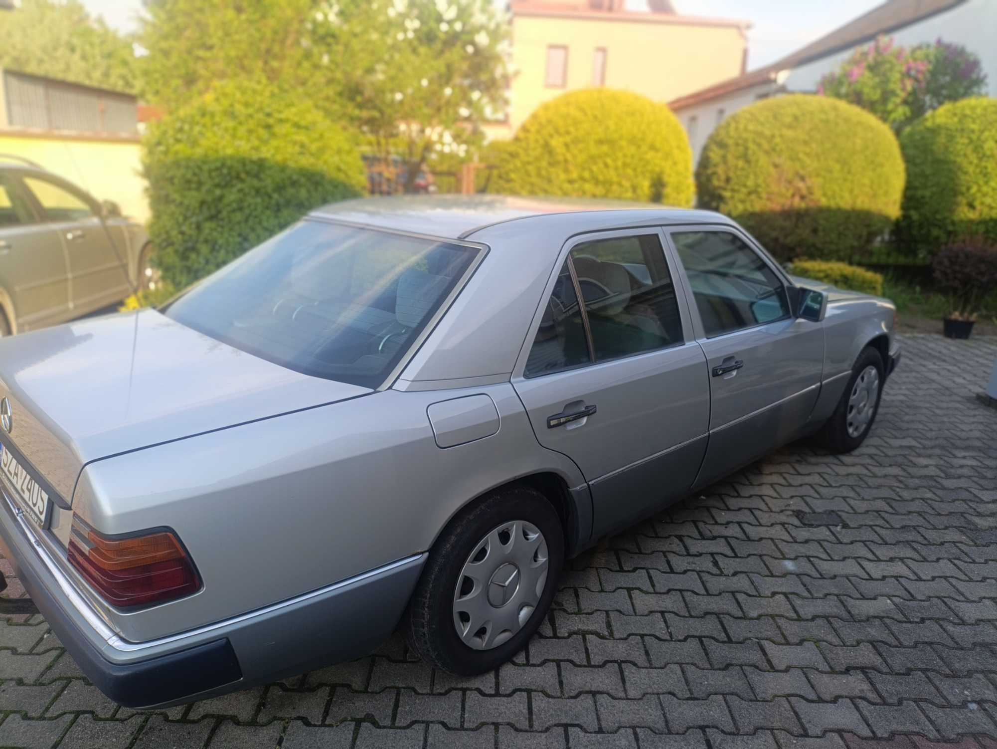 Mercedes W124 2.5 D