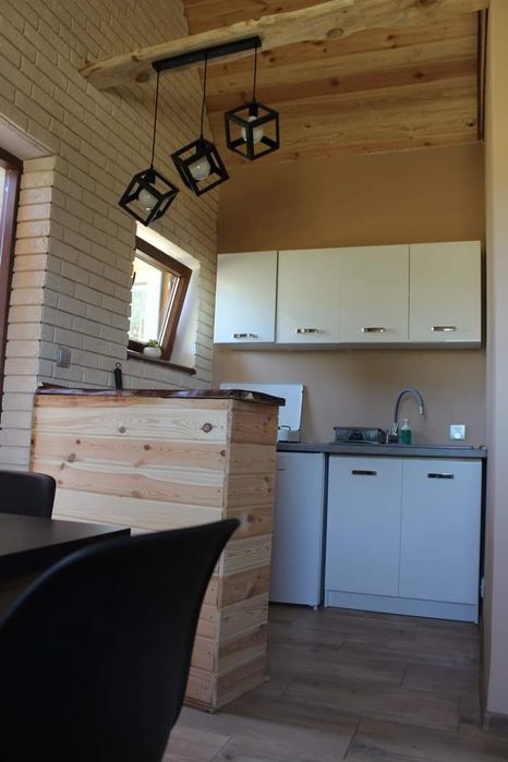 Sylwester domek 6 osobowy z kominkiem nad jeziorem Świętne, basen