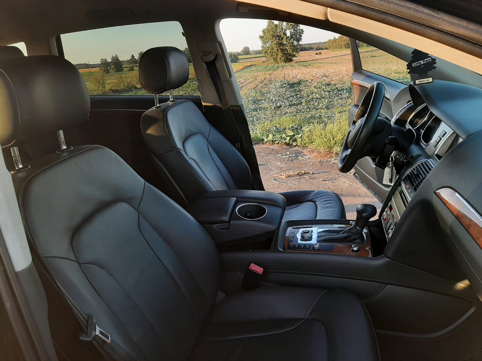 Audi Q7 niski oryginalny przebieg