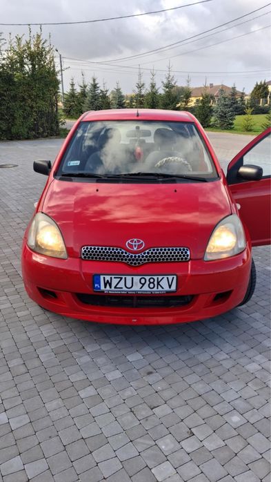 Toyota Yaris 1,2 benzyna