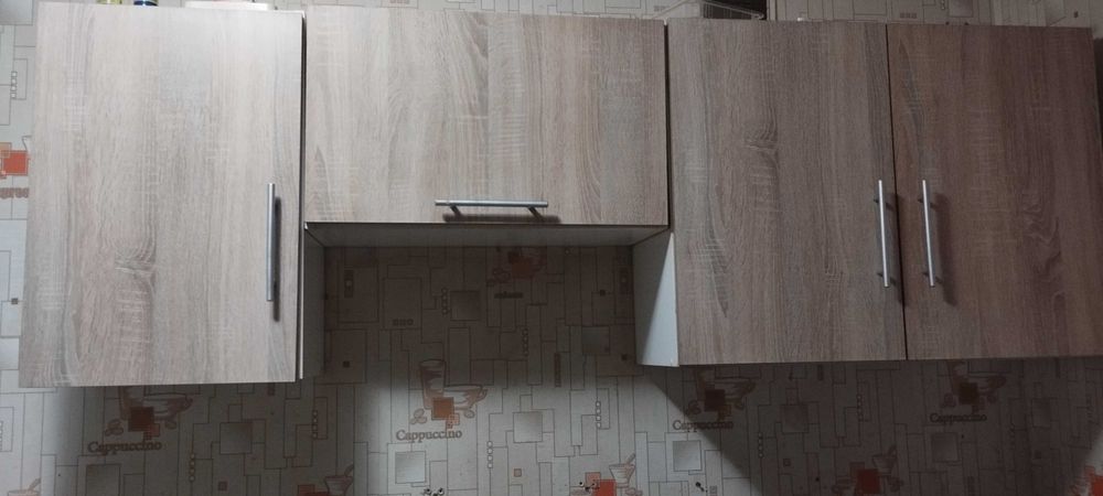 Кухонні меблі, шафи кухонні