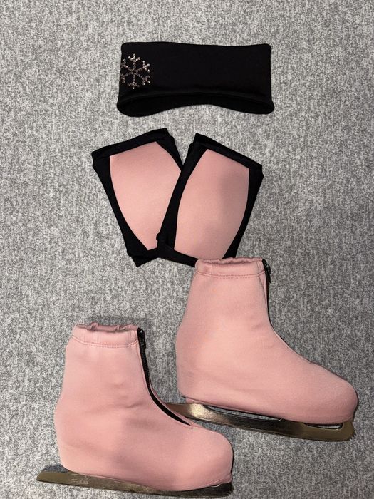 Костюм для фигурного катания 134 см. Тренировочная одежда для катка