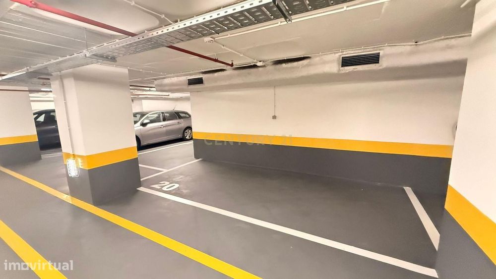 Rua de Arroios - Vaga de Garagem N.20