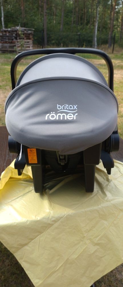 Fotelik dziecięcy britax romer 0-13kg.