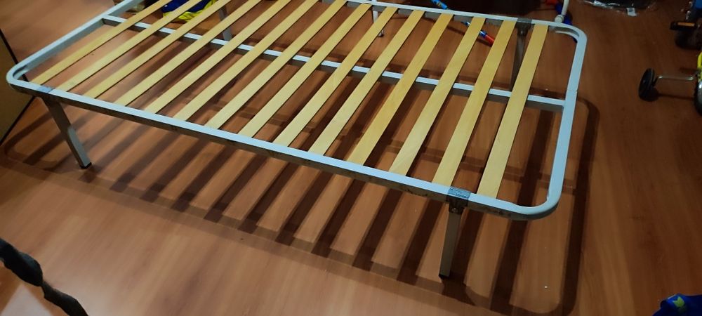 Estrado cama solteiro 105x180cm