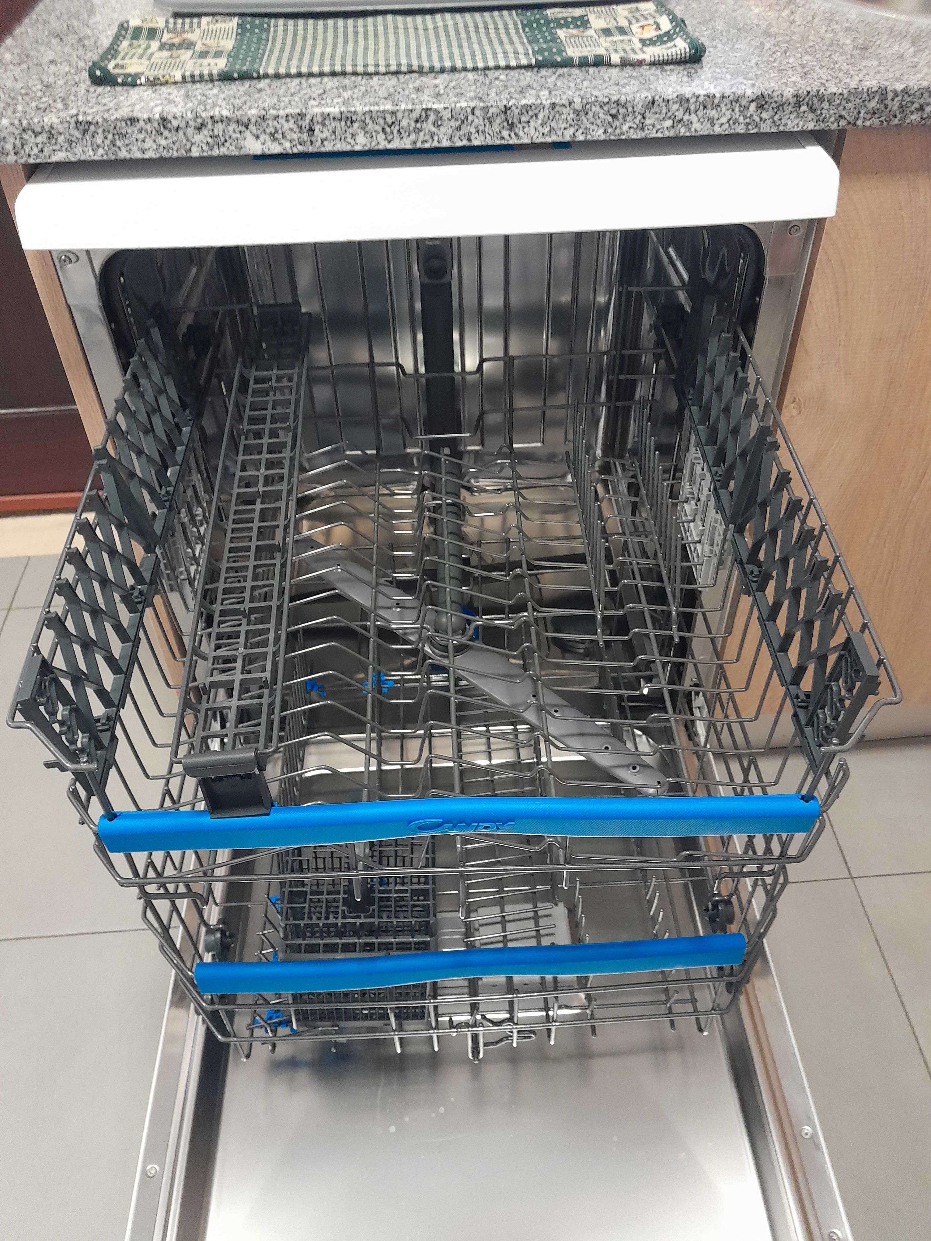Maquina Lavar Louça Candy Brava 16 conjs-NOVA