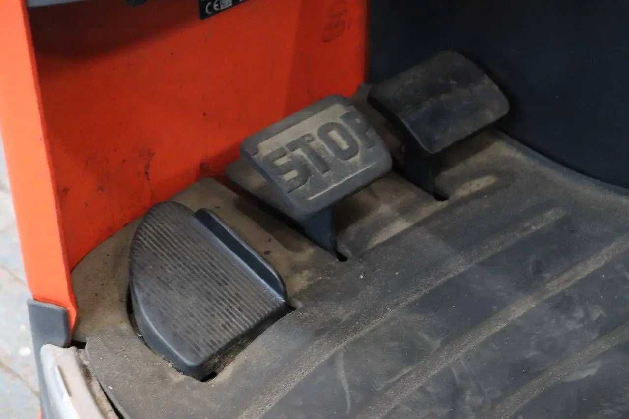 LINDE R12B-01 Річтрак