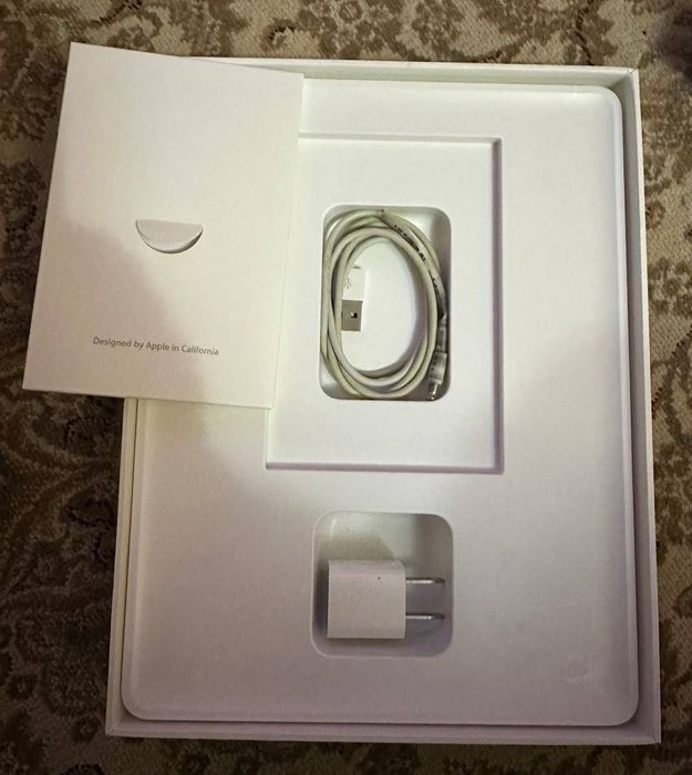 Apple iPad Wifi 32Gb планшет айпад