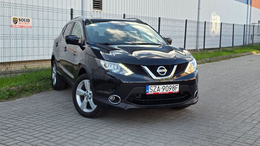 Nissan Qashqai Salon Polska benzyna 1,6 Turbo Ładne i dobrze wyposażone auto