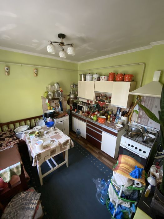 Продам будинок в Берегові