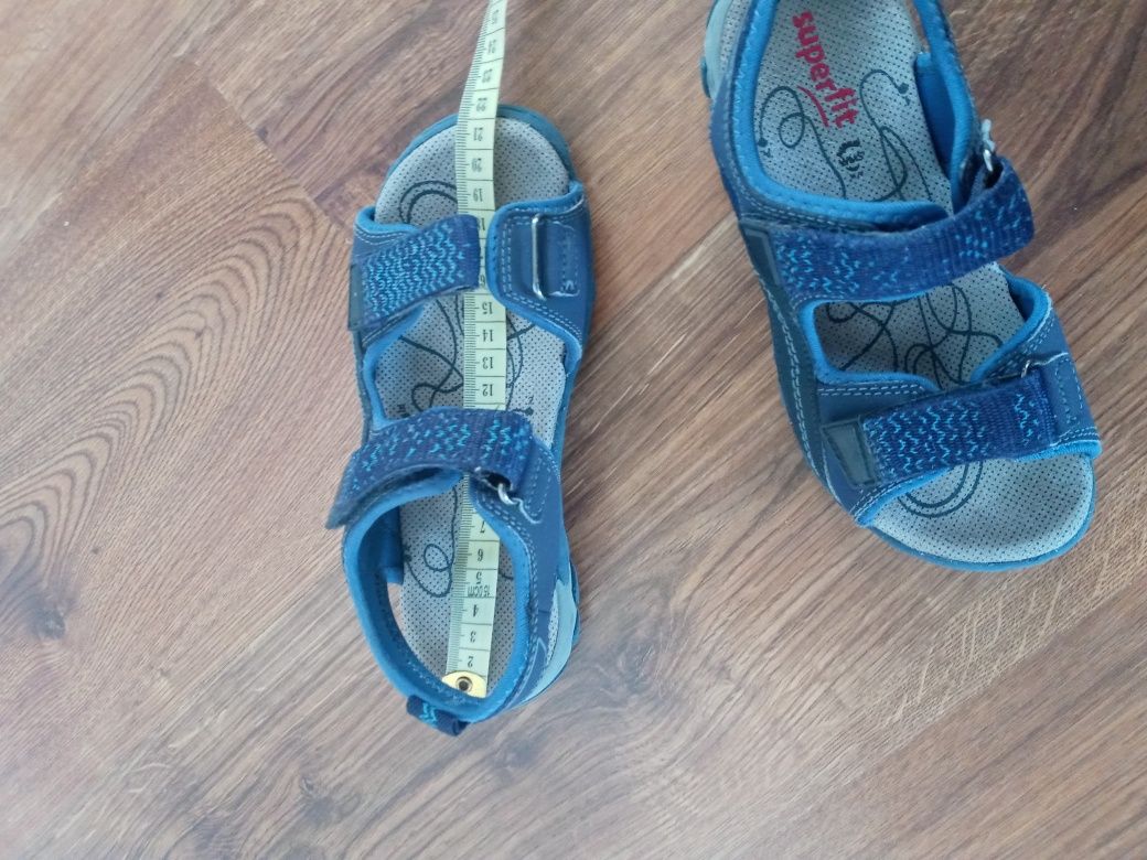 Sandały superfit rozm 33