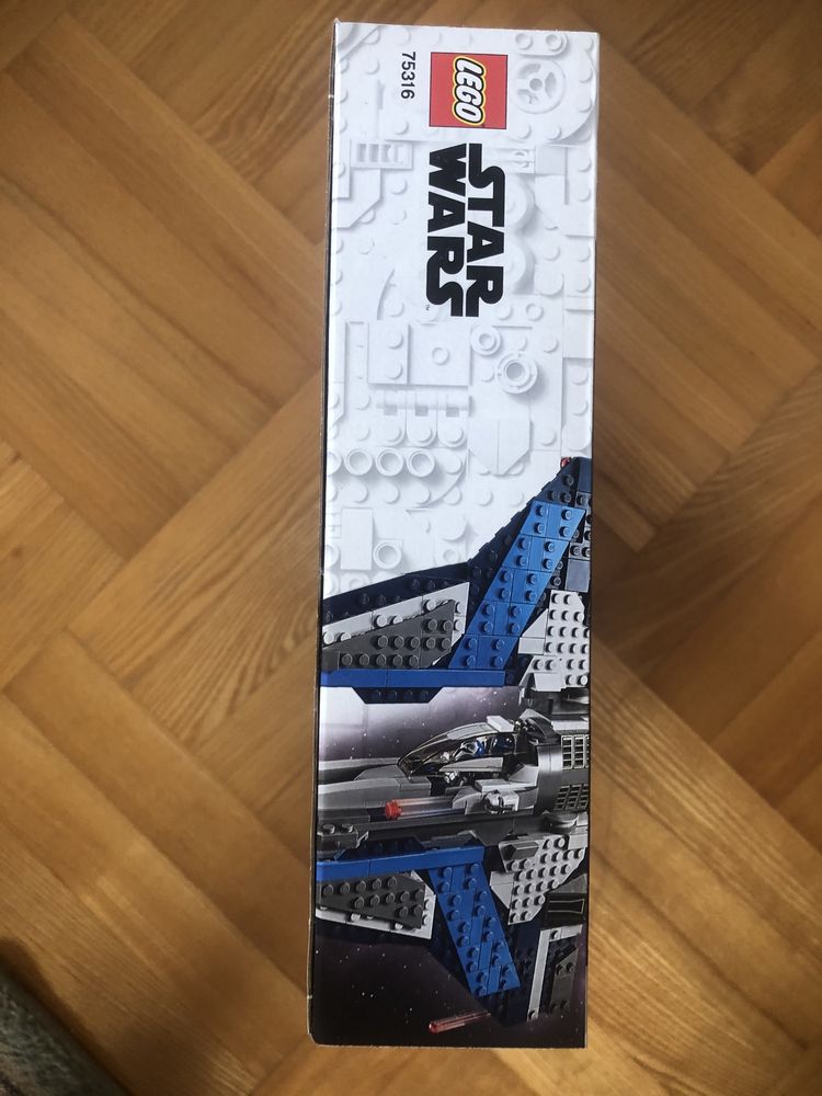 Lego Myśliwiec Mandalorian 75316