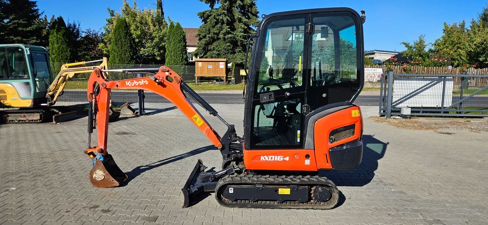 Kubota KX 016-4 2600 mtg poszerzane gąsienice sprowadzona  <<Minikoparka Kubota KX 016-4, 2016 rok, poszerzane gąsienice>>