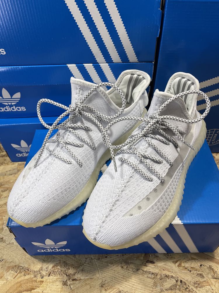 Чоловічі кросівки Adidas Yeezy Boost 350 white