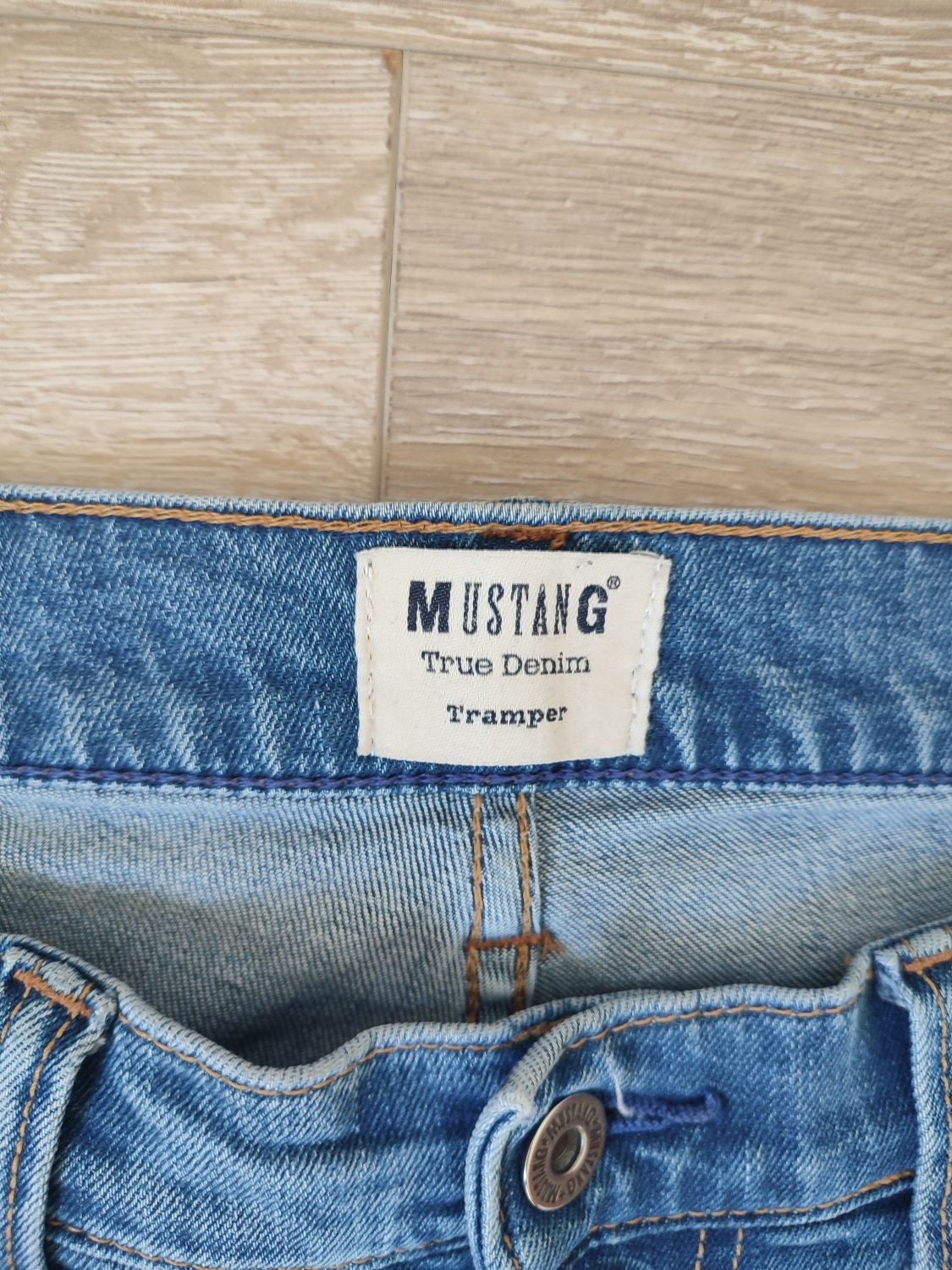 Spodnie jeansowe dżinsy proste straight fit elastyczne Mustang
