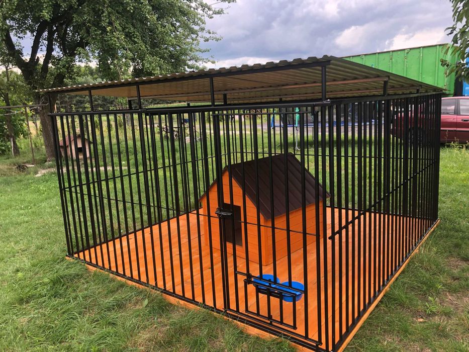 Klatka-box-wybieg_Konstrukcja stalowa_Producent.