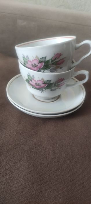 Чайная пара в полном комплекте! заварной чайник, молочник, сахарница.