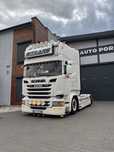 Scania V8 R520 low deck