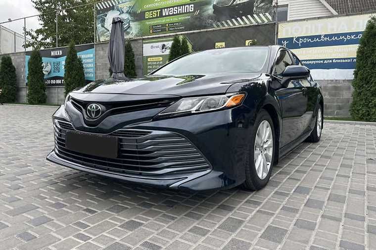 Toyota Camry 2018 XV70 2.5