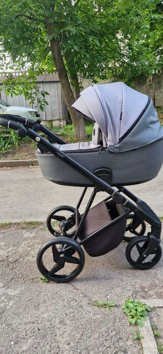 Коляска Adamex Blanc 2 В 1