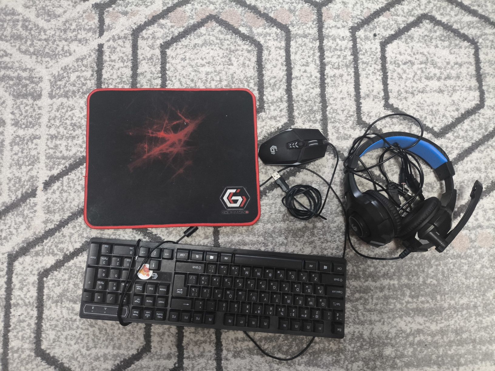 Комплект ігровий Gembird GGS-UMGL4-02-UA 4-в-1 з RGB підсвічуван