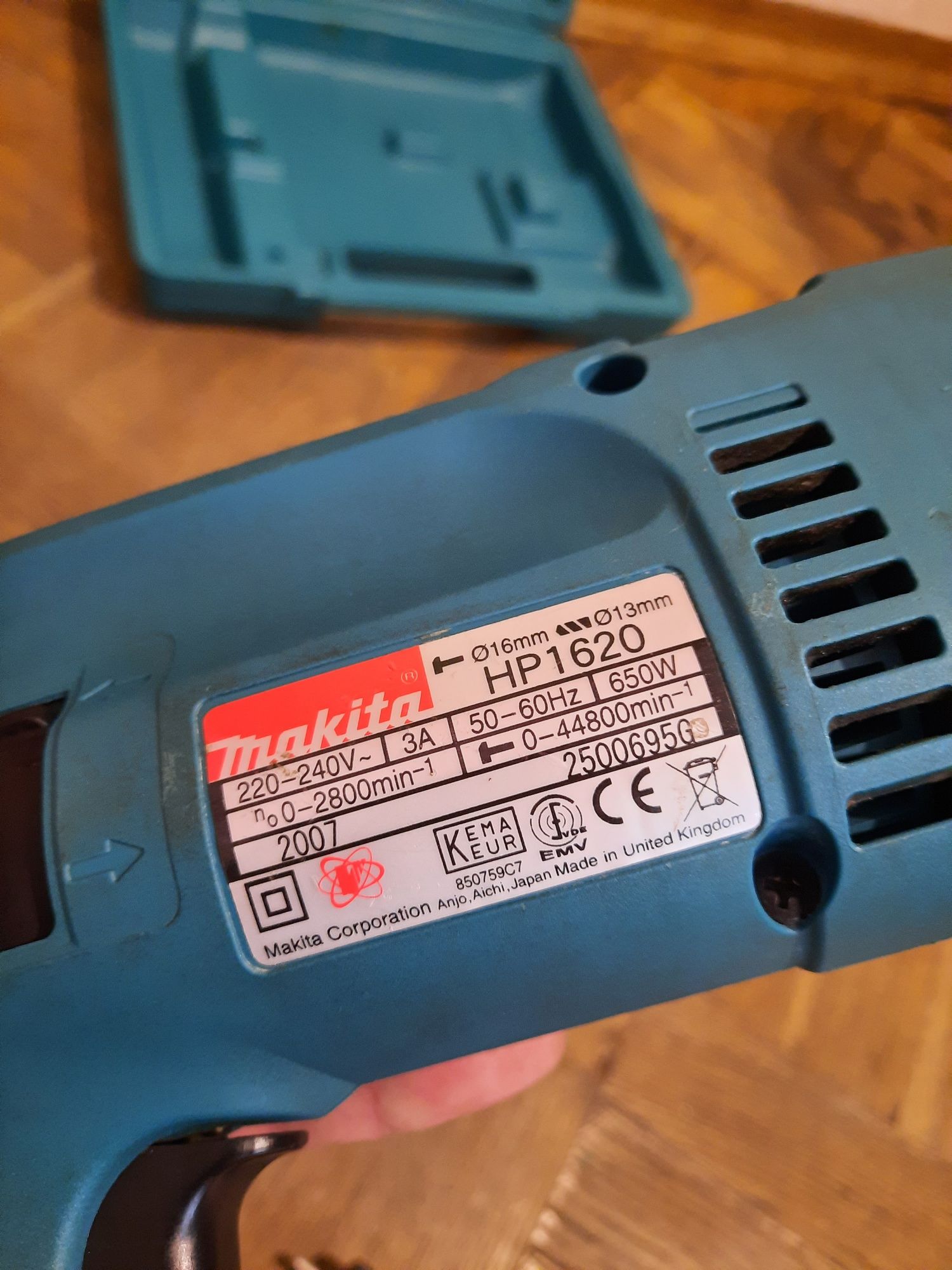 100% оригінал!!Дрель ударна Makita HP 1620,650вт