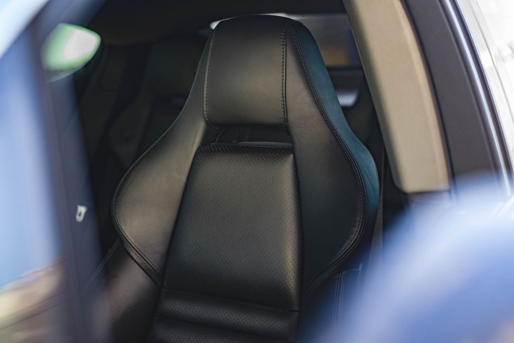 Porsche Panamera 4S 2011