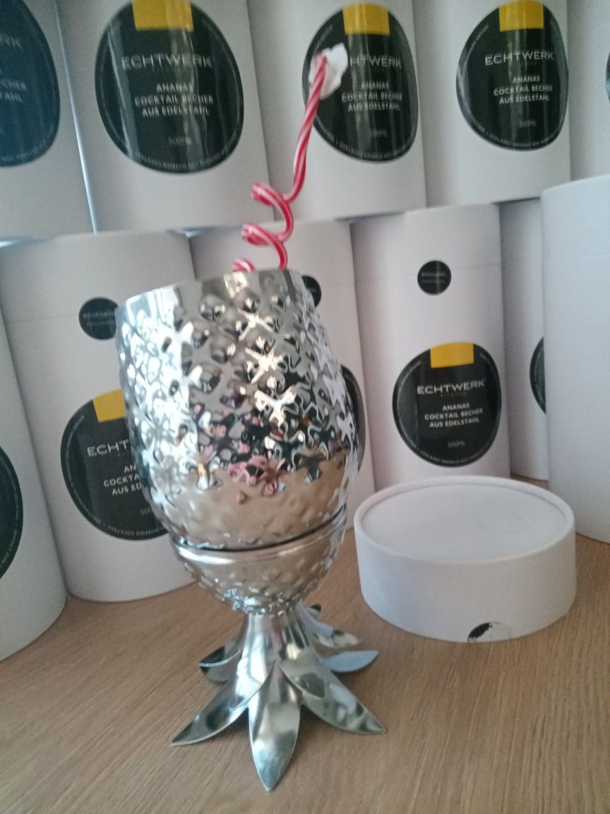 Metalowy puchar do lodów drinków ananas