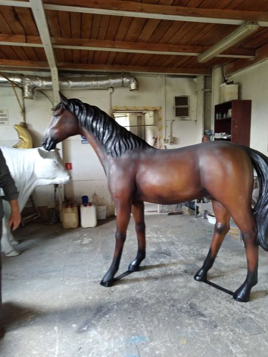 Figura  Ogrodowa - KOŃ