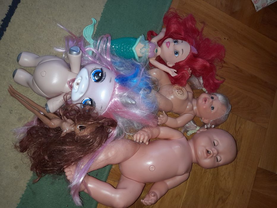 Іграшки для дівчаток Ляльки