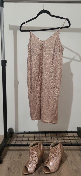 Святковий комплект: сукня + босоніжки в тон (одягали 1 раз)