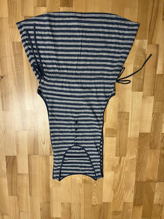 Sukienka NEXT plaża , lato , narzutka na strój. Sexi Wycięcia