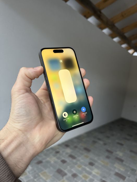 Iphone 15 pro 256 gb