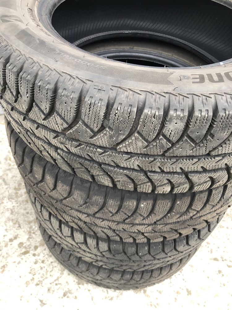 Комплект зимней резины Bridgestone 185/65/15