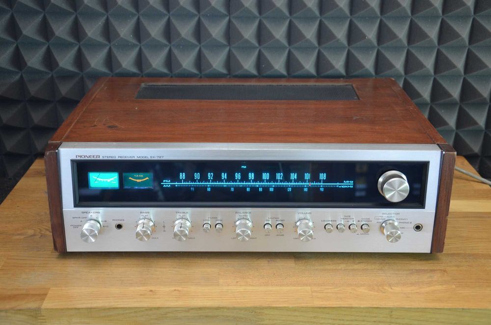 Amplituner Pioneer SX 727