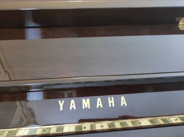 Pianino Yamaha M1 S, taboret gratis
