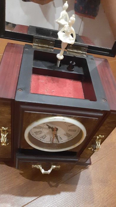 Caixa corda musical vintage