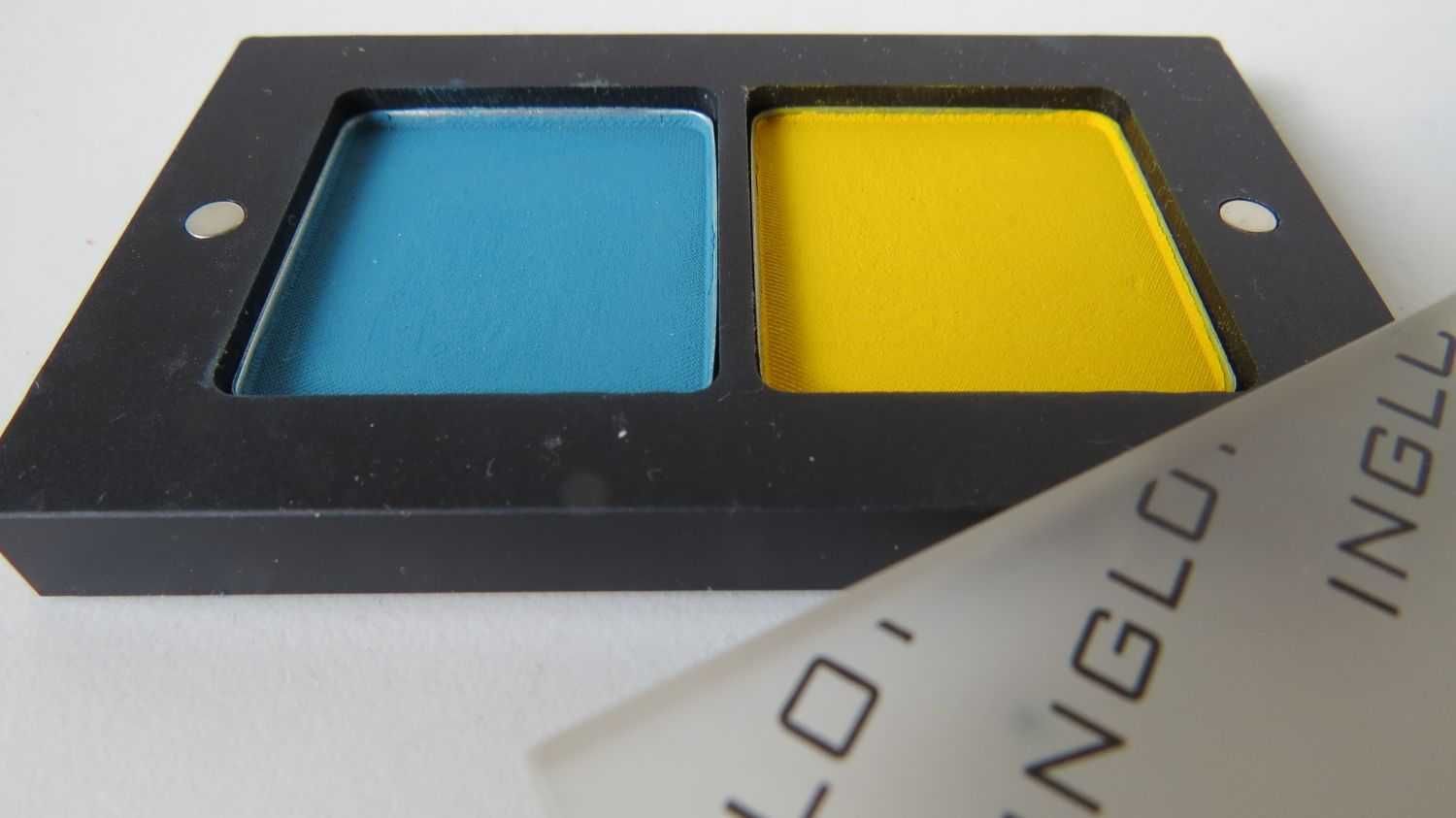 INGLOT cienie do powiek w kasetce
