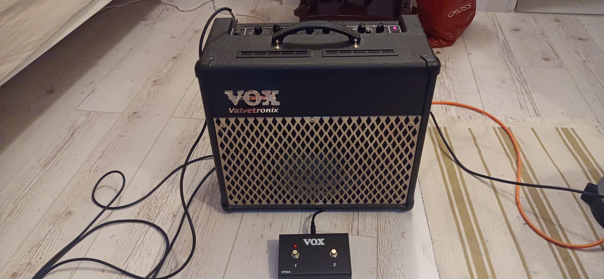 Fender Vox Focusrite AKG