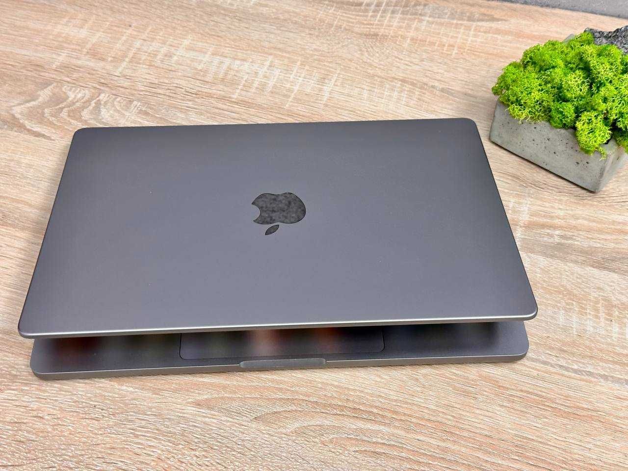 MacBook Pro M3 14" 2023 Space Gray RAM 16Gb/512SSD OpenBox! Макбук Про
