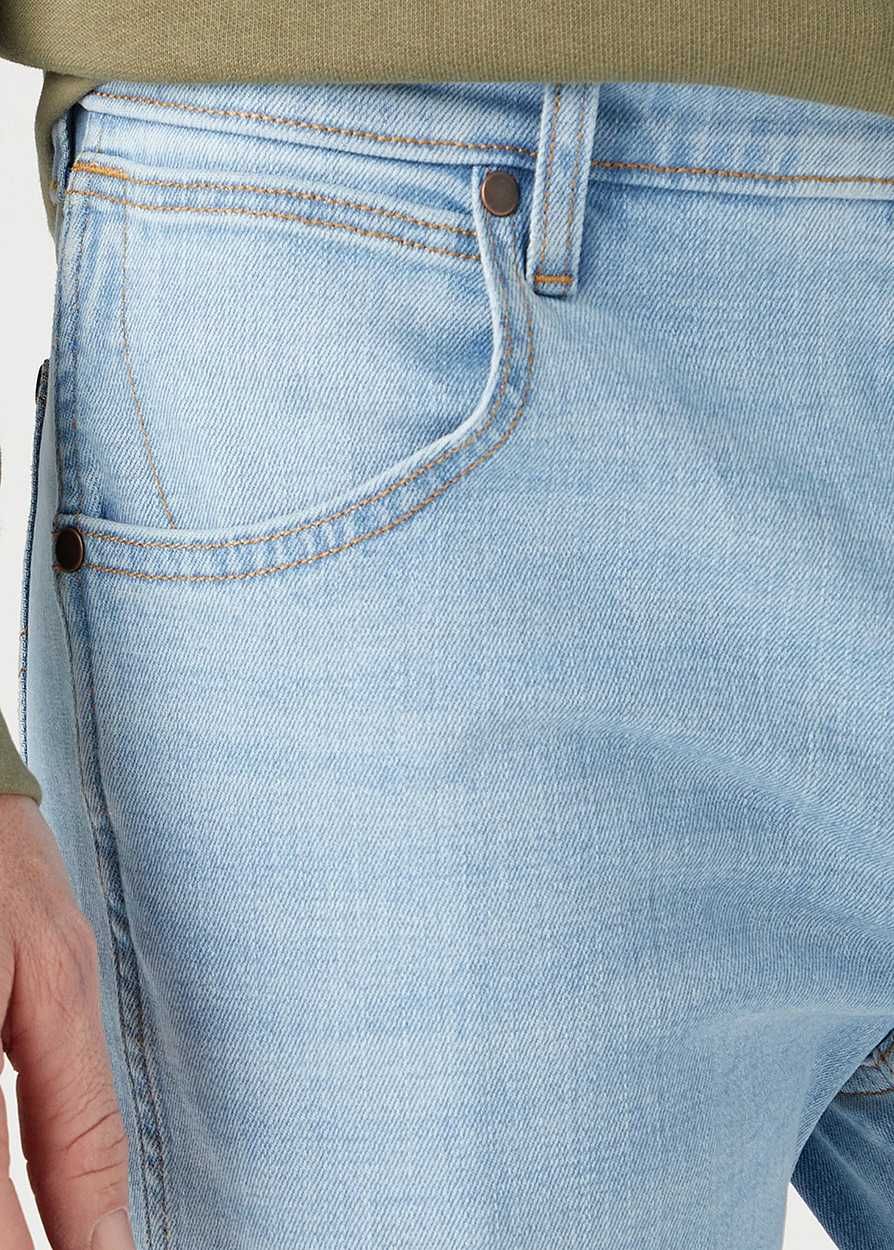 Nowe Jeansy Wrangler Greensboro Blue Waves W15QHN42H rozmiar W34 L30