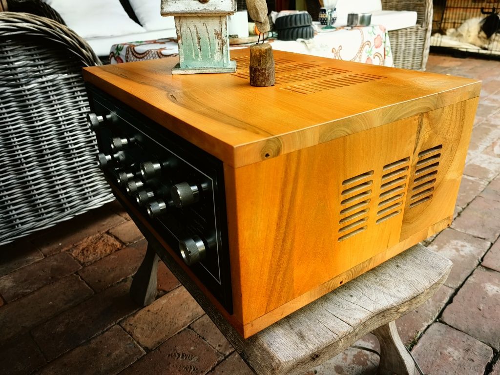 Wzmacniacz lampowy Sansui AU111