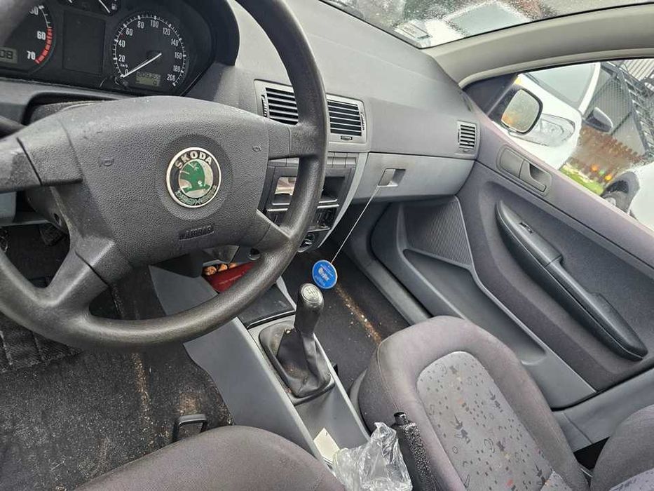 Skoda Fabia 2002r/1.4benzyna/opłaty aktualne/60KM/okazja
