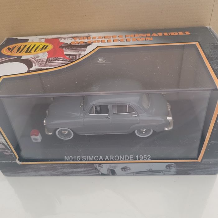 Carro miniatura.