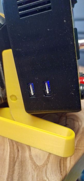 Zasilacz labolatoryjny Dewalt powerbank ładowarka USB