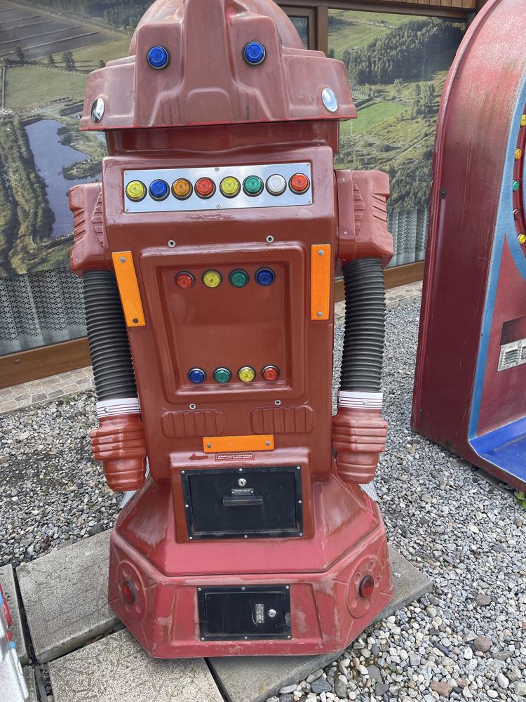 Robot bujak automat zarobkowy