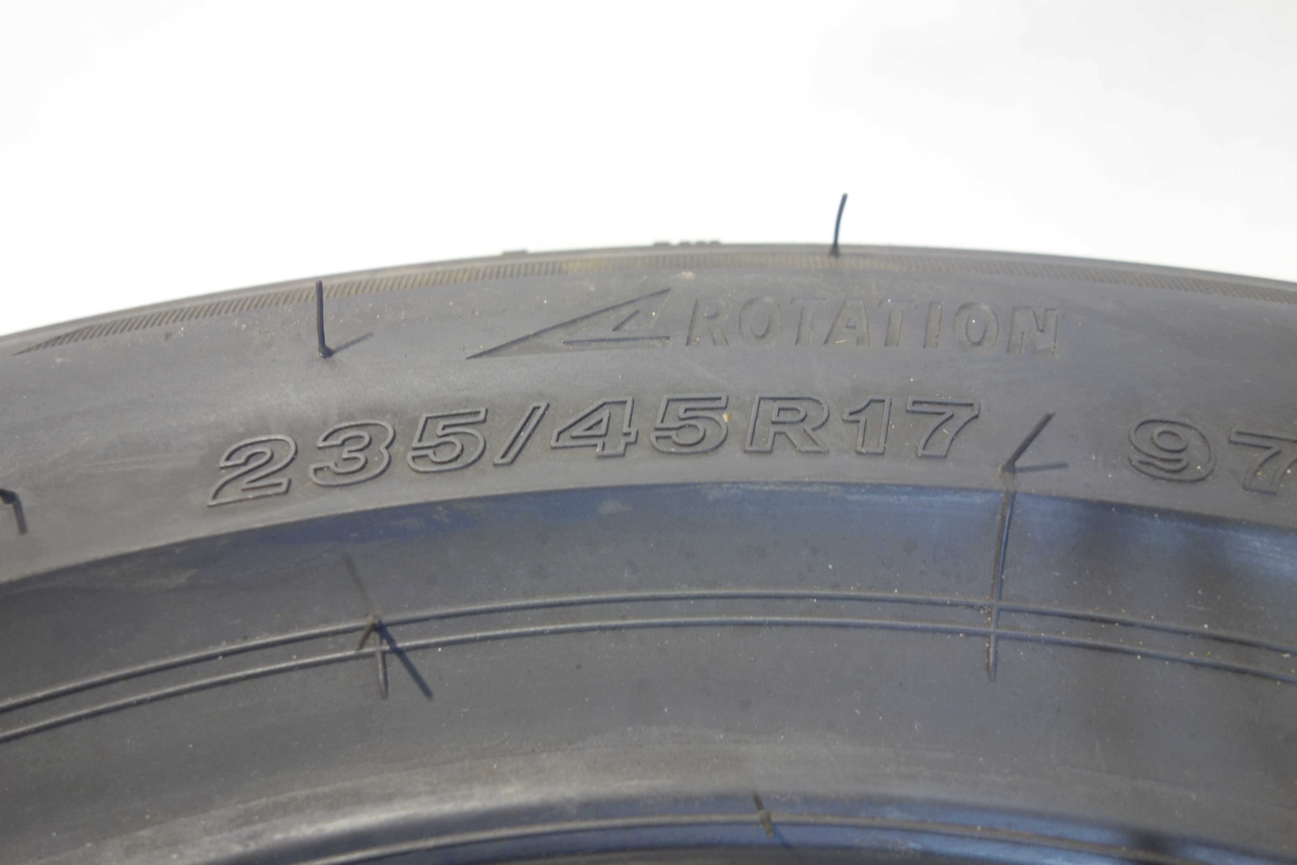 NOWE Opony zimowe 235/45/17 - BRIDGESTONE Blizzak LM005 XL RSC
