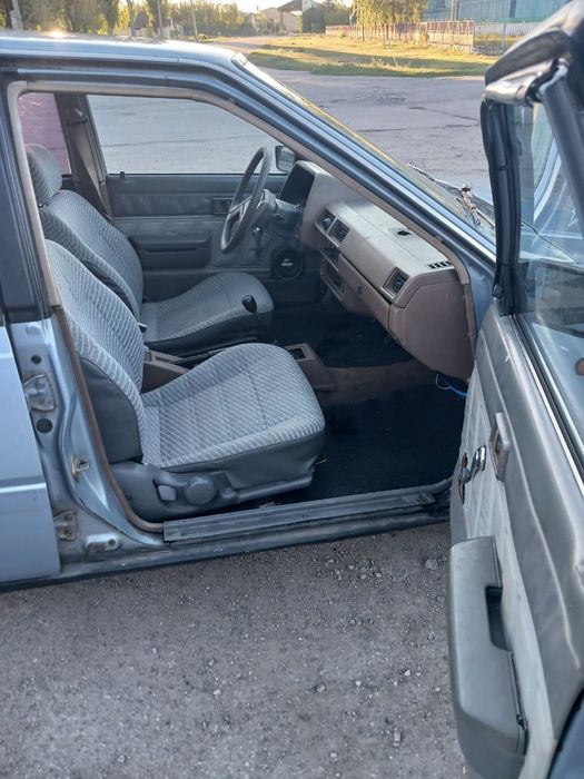 Nissan sunny b11