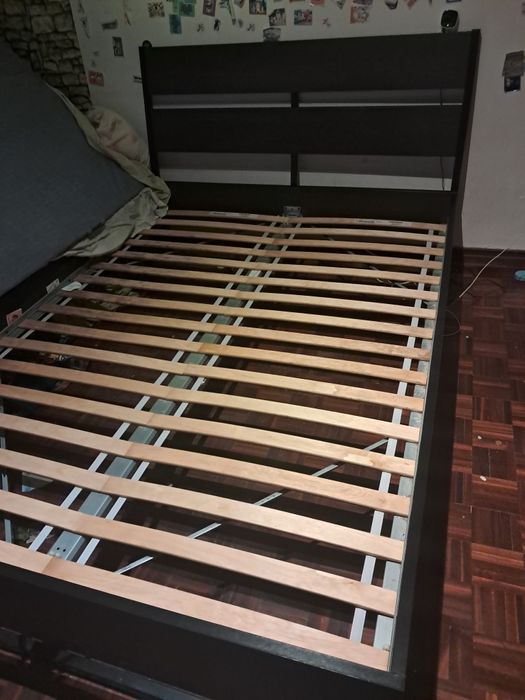 Cama casal e colchao ikea