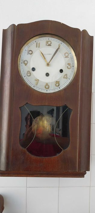 Relógio de parde antigo